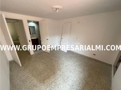 Apartamento en arriendo en La America, Medellín · foto 8 de 20