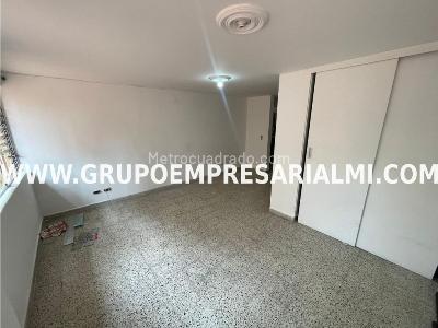 Apartamento en arriendo en La America, Medellín · foto 9 de 20
