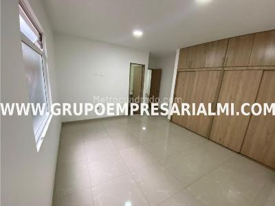 Apartamento de 4 alcobas en venta en Manchester, Bello, 120 m² · foto 5 de 20
