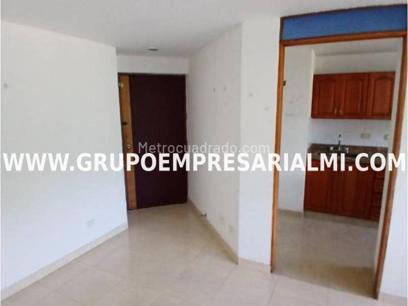Spacious 2BR Apartment for Rent in Los Colores - 5