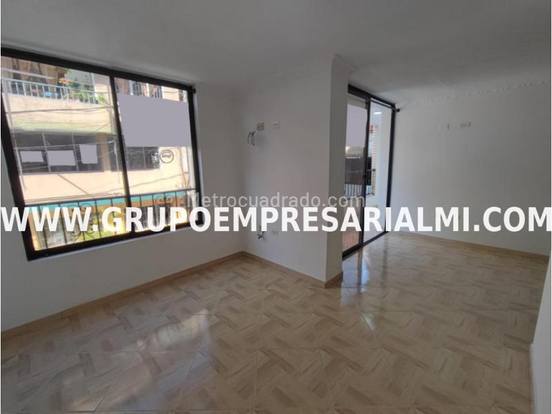 Apartamento en Arriendo de 3 Alcobas en San Joaquín (Estrato 5)