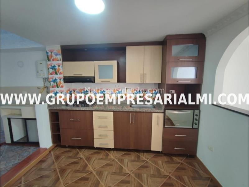 Apartamento en Arriendo de 3 Alcobas en San Joaquín (Estrato 5) - 4