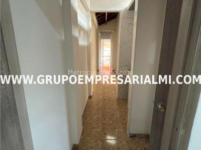 Apartamento en venta en Villa Hermosa, Medellín · foto 7 de 20