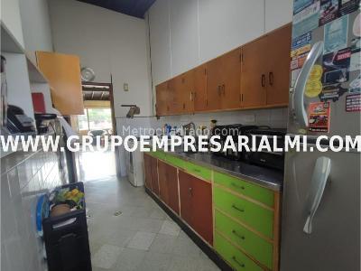 Apartamento en venta en Laureles, Medellín · foto 3 de 20