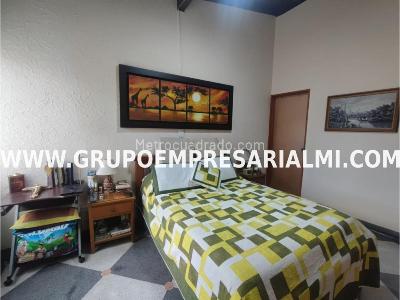 Apartamento en venta en Laureles, Medellín · foto 13 de 20