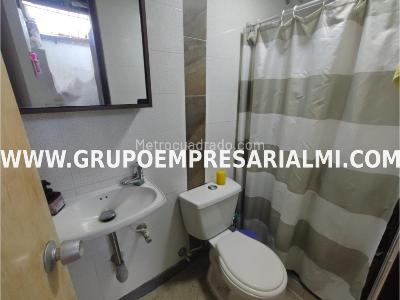Apartamento en venta en Laureles, Medellín · foto 19 de 20