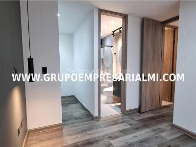 Apartamento en venta en Boston, Medellín · foto 2 de 12