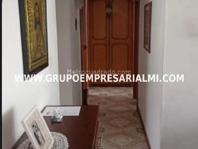 Apartamento de 4 alcobas en venta en La Floresta, Medellín, 98 m² · foto 6 de 20