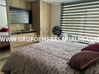 Apartamento de 3 alcobas en venta en El Poblado, Medellín, 136 m² · foto 12 de 20