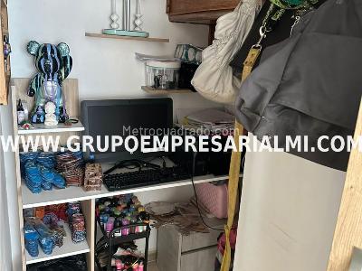 Apartamento de 3 alcobas en venta en El Poblado, Medellín, 136 m² · foto 15 de 20