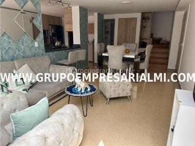 Apartamento de 3 alcobas en venta en El Poblado, Medellín, 136 m² · foto 3 de 20