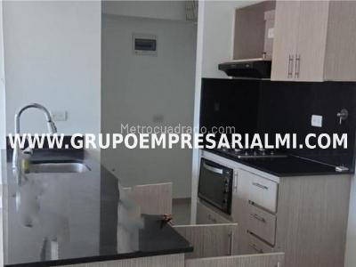 Apartamento de 3 alcobas en venta en Tres Esquinas, Sabaneta, 92 m² · foto 2 de 20