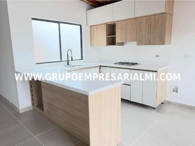 Apartamento en venta en Belen, Medellín · foto 3 de 20