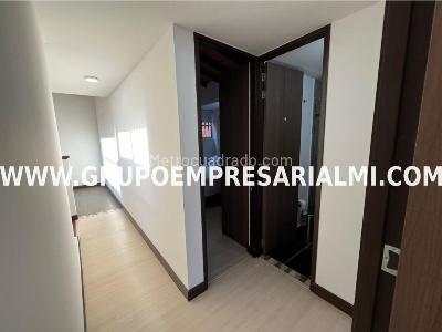 Casa de 3 alcobas en venta en San Antonio De Pereira, Rionegro, 132 m² · foto 4 de 20