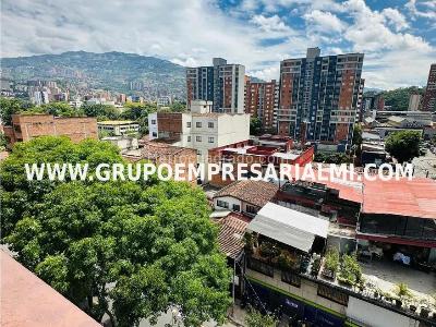 Apartamento en venta en Laureles, Medellín · foto 13 de 20