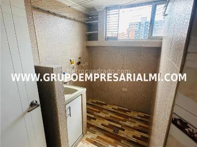 Apartamento en venta en Laureles, Medellín · foto 8 de 20
