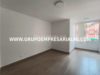 Apartamento de 3 alcobas en venta en Laureles, Medellín, 179 m² · foto 16 de 20