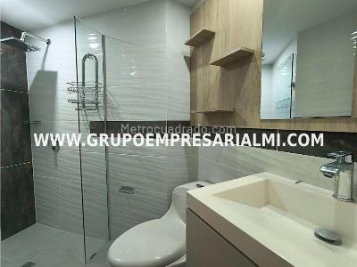 Apartamento de 3 alcobas en venta en Laureles, Medellín, 179 m² · foto 20 de 20