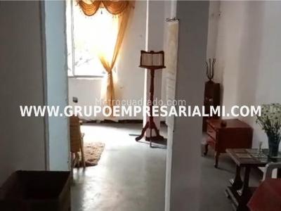 Casa de 5 alcobas en venta en El Trapiche, Bello, 70 m² · foto 2 de 20