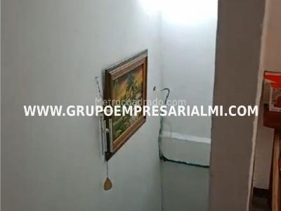 Casa de 5 alcobas en venta en El Trapiche, Bello, 70 m² · foto 7 de 20