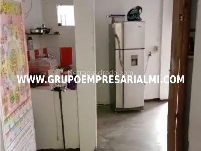 Casa de 5 alcobas en venta en El Trapiche, Bello, 70 m² · foto 12 de 20