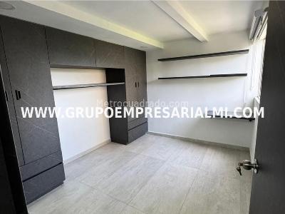 Apartamento de 3 alcobas en venta en San Jose, Sabaneta, 60 m² · foto 11 de 20