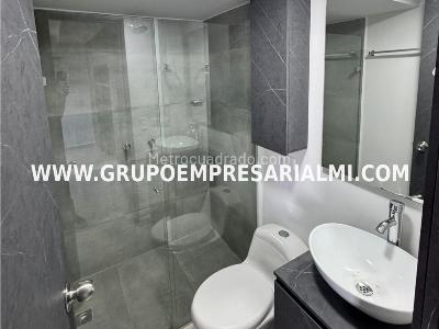 Apartamento de 3 alcobas en venta en San Jose, Sabaneta, 60 m² · foto 16 de 20