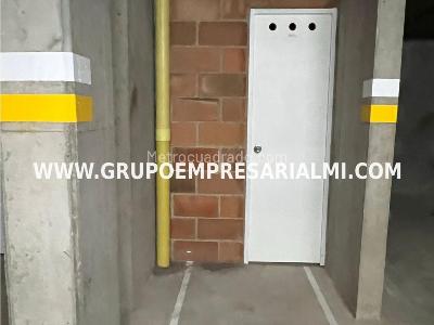 Apartamento de 3 alcobas en venta en San Jose, Sabaneta, 60 m² · foto 18 de 20