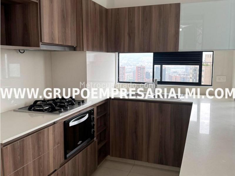 Wonderful 2BR Apartment in Castropol - 5