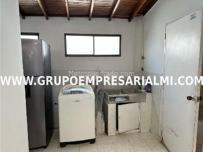 Apartamento en venta en Robledo, Medellín · foto 3 de 10