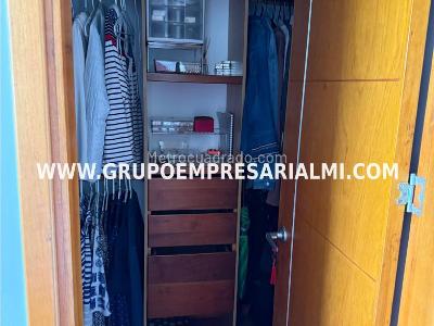 Apartamento de 3 alcobas en venta en El Poblado, Medellín, 200 m² · foto 7 de 20