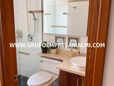 Apartamento de 3 alcobas en venta en El Poblado, Medellín, 200 m² · foto 8 de 20