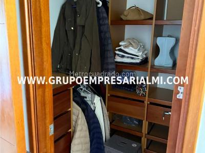 Apartamento de 3 alcobas en venta en El Poblado, Medellín, 200 m² · foto 11 de 20