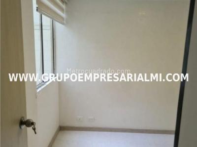 Apartamento en venta en El Poblado, Medellín · foto 6 de 20