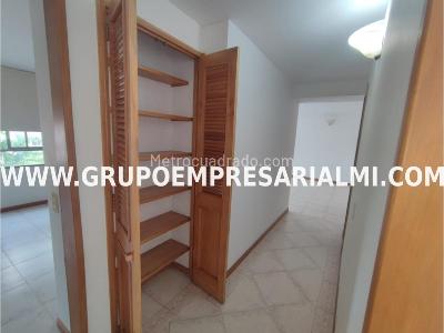 Apartamento de 3 alcobas en venta en Belen, Medellín, 119 m² · foto 16 de 20