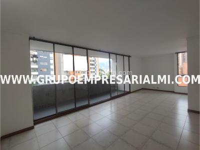 Apartamento de 3 alcobas en venta en Belen, Medellín, 119 m² · foto 8 de 20