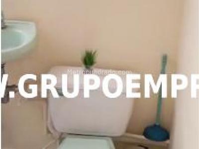 Apartamento de 3 alcobas en venta en Alonso Lopez, Medellín, 110 m² · foto 17 de 20