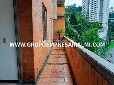Apartamento de 3 alcobas en venta en El Poblado, Medellín, 127 m² · foto 6 de 20