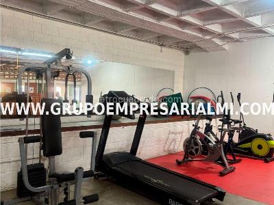 Apartamento de 3 alcobas en venta en El Poblado, Medellín, 127 m² · foto 12 de 20