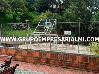 Apartamento de 3 alcobas en venta en El Poblado, Medellín, 127 m² · foto 15 de 20