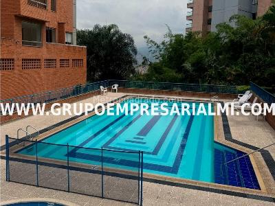 Apartamento de 3 alcobas en venta en El Poblado, Medellín, 127 m² · foto 16 de 20