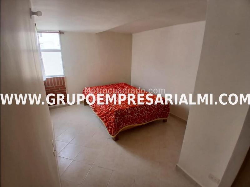 Apartamento Amoblado Tipo Estudio en Bombona - 8