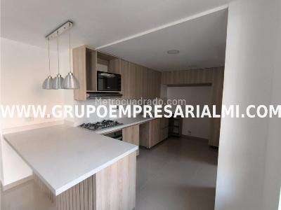 Apartamento de 3 alcobas en venta en Belen, Medellín, 162 m² · foto 10 de 20
