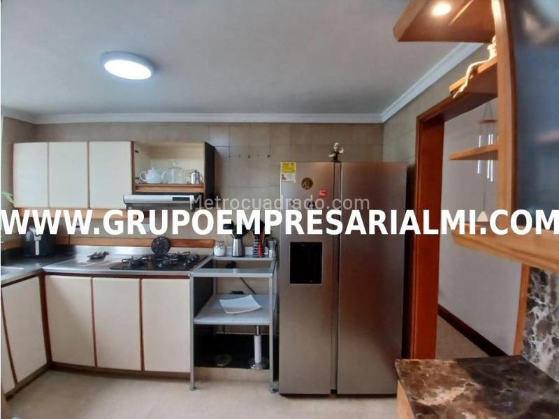 Beautiful 5BR Penthouse in Milla de Oro - 6