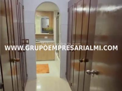 Casa de 3 alcobas en arriendo en El Poblado, Medellín, 250 m² · foto 18 de 20