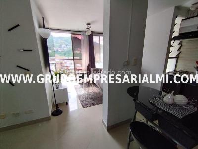 Apartamento de 3 alcobas en arriendo en Belen, Medellín, 70 m² · foto 7 de 20