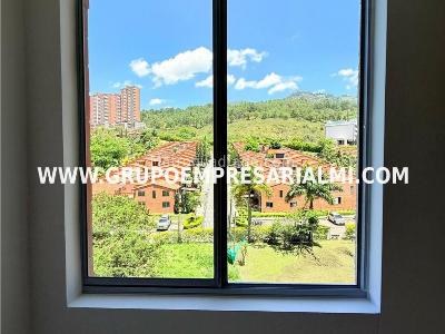 Apartamento de 3 alcobas en venta en Molinares, Bello, 62 m² · foto 12 de 20