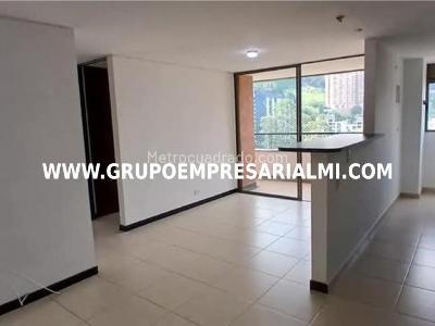Apartamento en venta en El Poblado, Medellín · foto 15 de 20