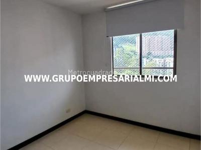 Apartamento en venta en El Poblado, Medellín · foto 18 de 20