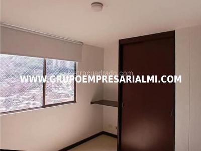 Apartamento en venta en El Poblado, Medellín · foto 19 de 20